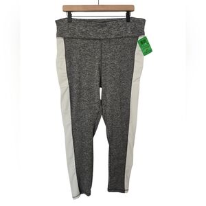 NWT R2 Gray and White Athletic Leggings Size 2x
